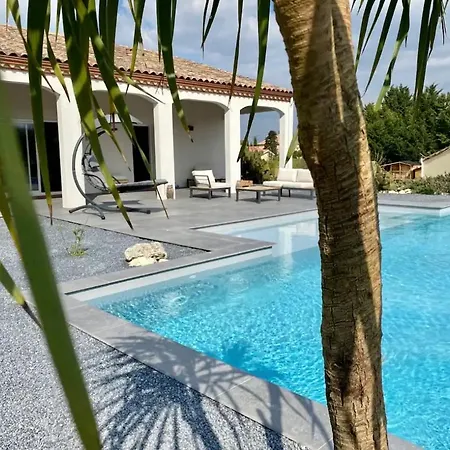 Avec Piscine Villa Castillon-Saves